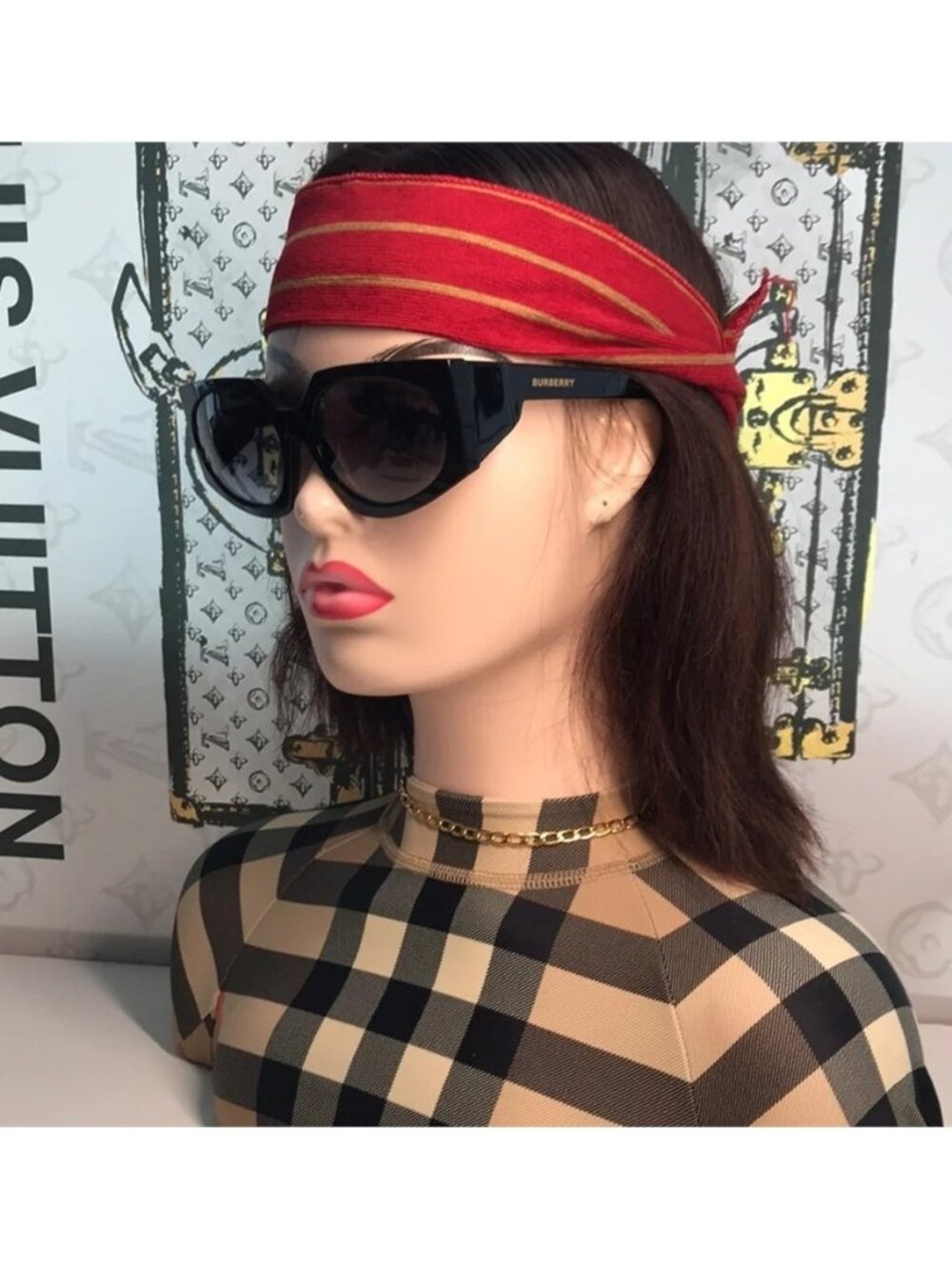 New Authentic Burberry BE4306 3001 Black Sunglasses